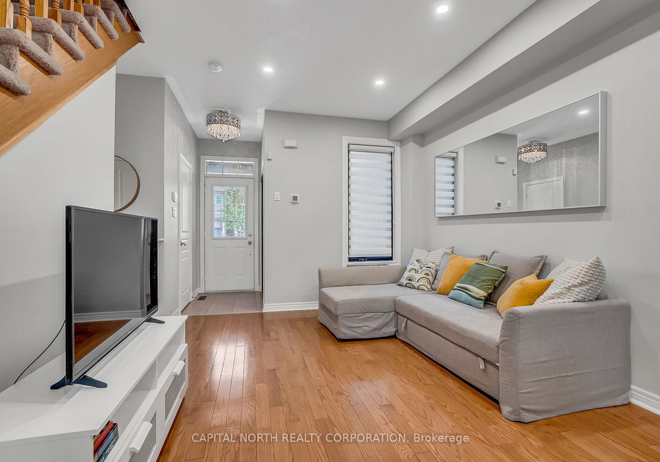 76-longwood-avenue-richmond-hill-ontario-n13151120