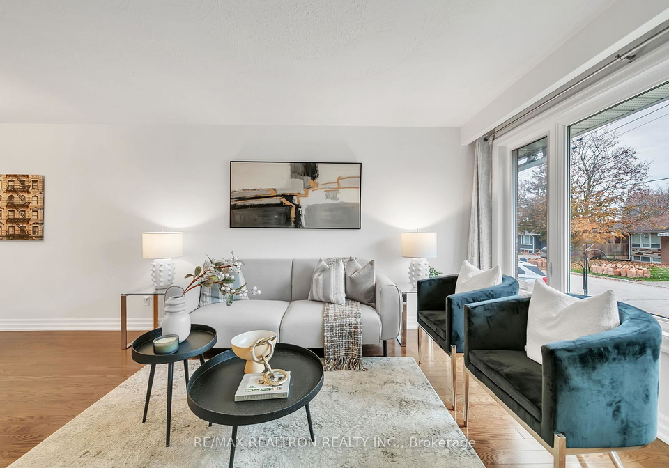 145-willow-lane-newmarket-ontario-n13151126