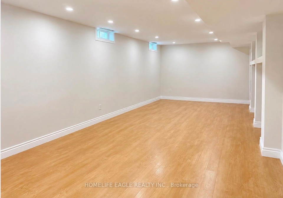 37-newbridge-avenue-richmond-hill-ontario-n13151398