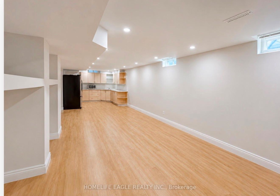 37-newbridge-avenue-richmond-hill-ontario-n13151398