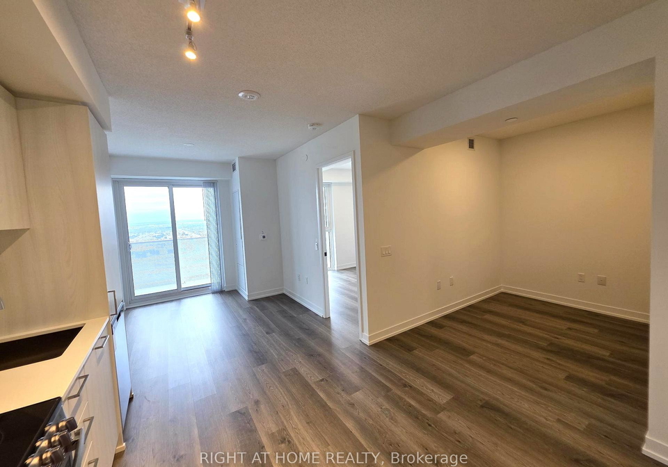195-commerce-street-vaughan-ontario-n13151630
