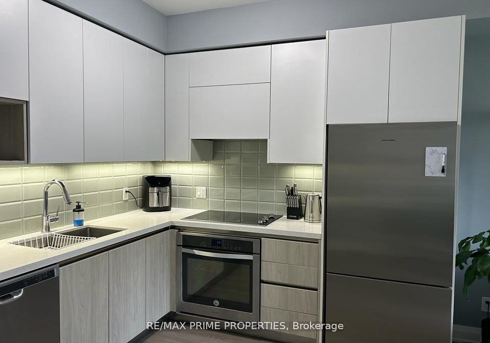 25-water-walk-drive-markham-ontario-n13152258