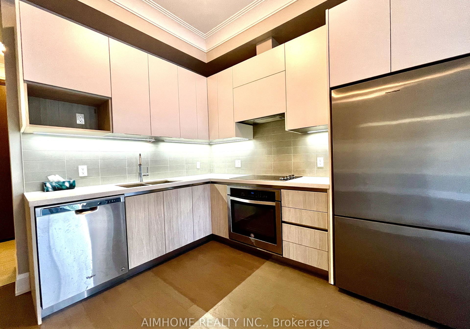 25-water-walk-drive-markham-ontario-n13153214