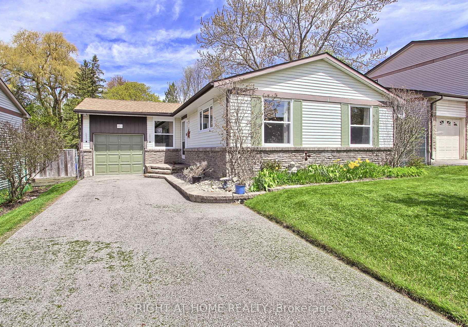 853-magnolia-avenue-newmarket-ontario-n13153466