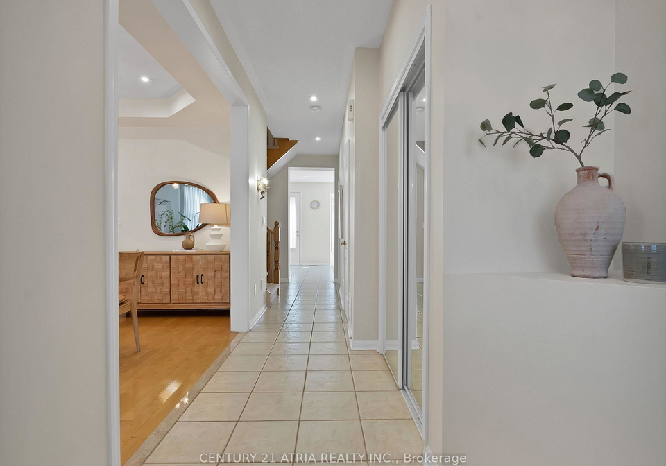 39-saxony-drive-markham-ontario-n13153522