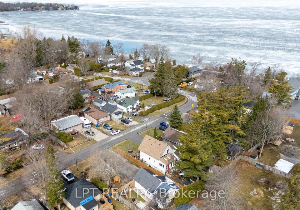 11-hardwood-drive-georgina-ontario-n13153642