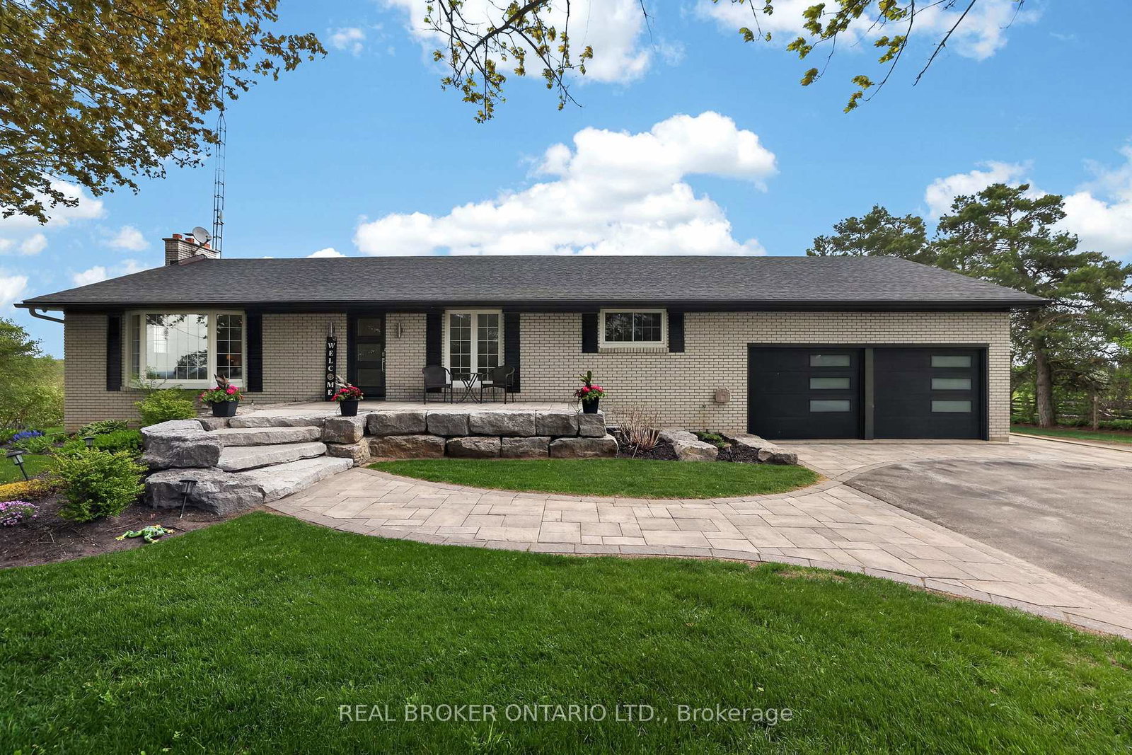 22213-catering-road-east-gwillimbury-ontario-n13154290
