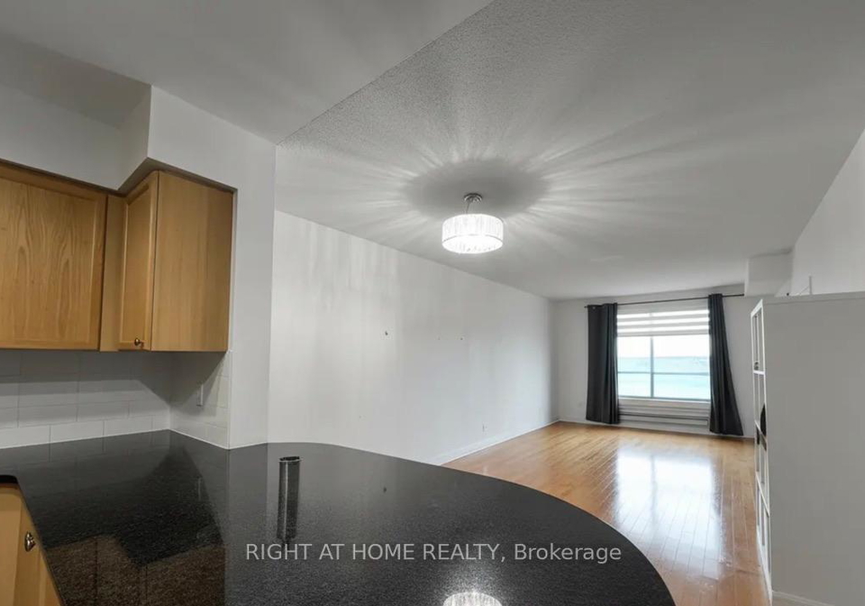 11-oneida-crescent-richmond-hill-ontario-n13154534