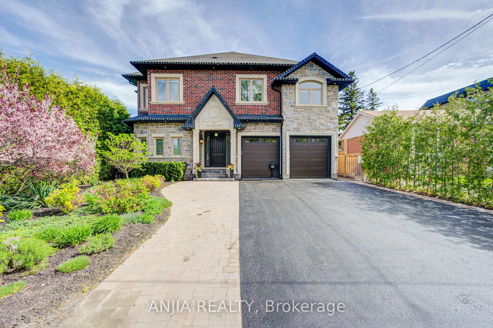 452-fernleigh-circle-s-richmond-hill-ontario-n13154702