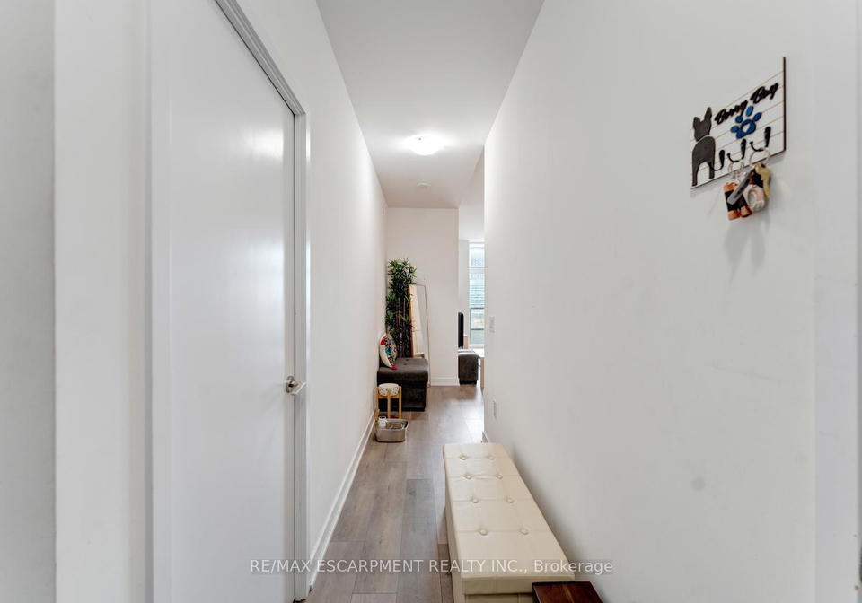 10-honeycrisp-crescent-vaughan-ontario-n13154846