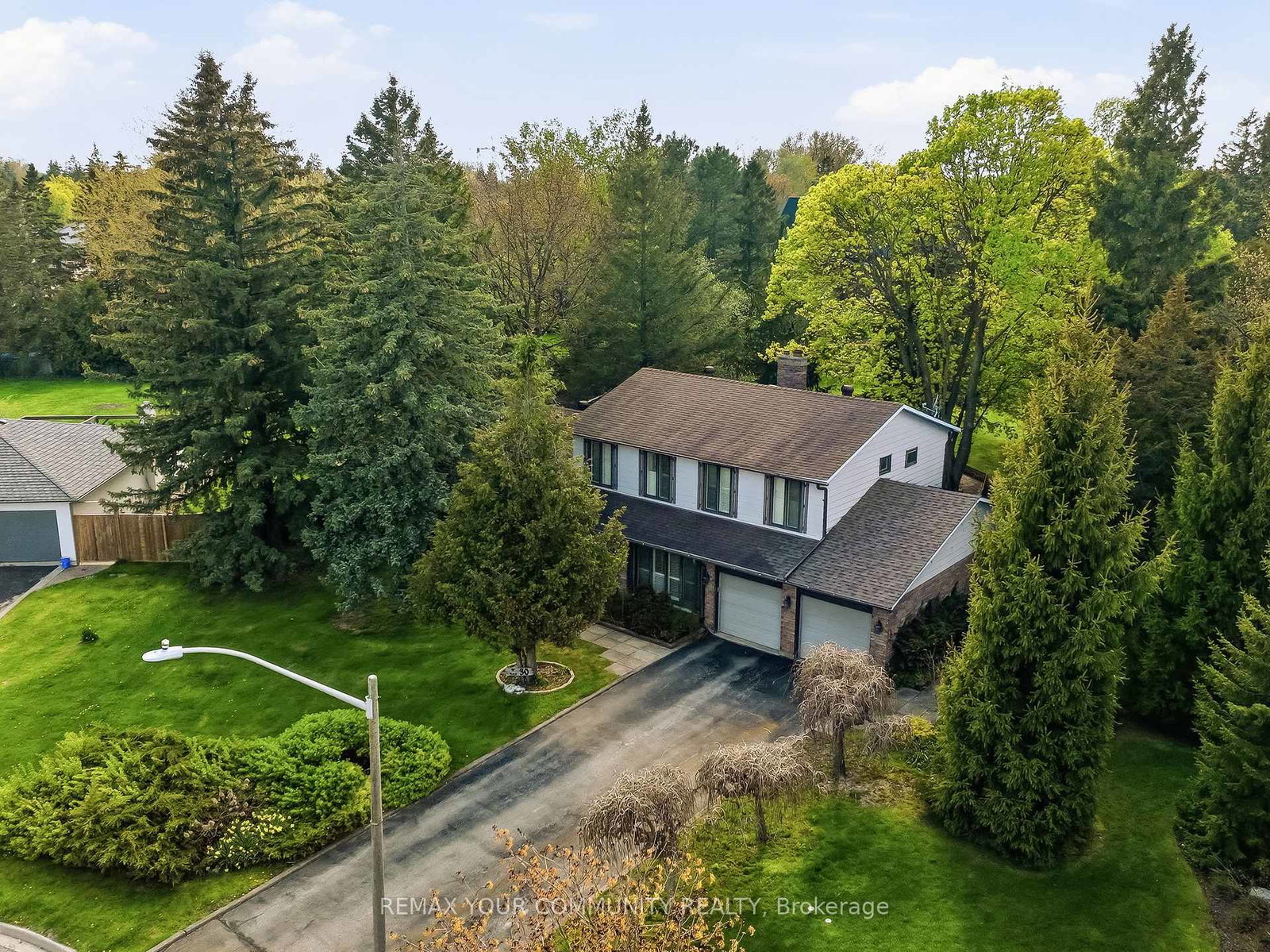 30-crossley-court-king-ontario-n13154884