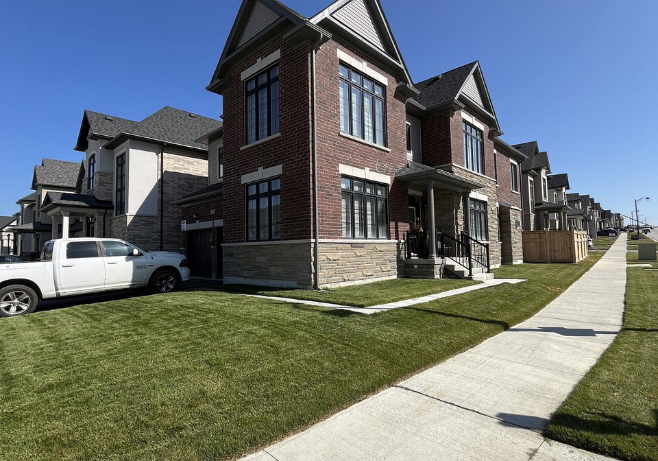 130-wraggs-road-bradford-west-gwillimbury-ontario-n13155358