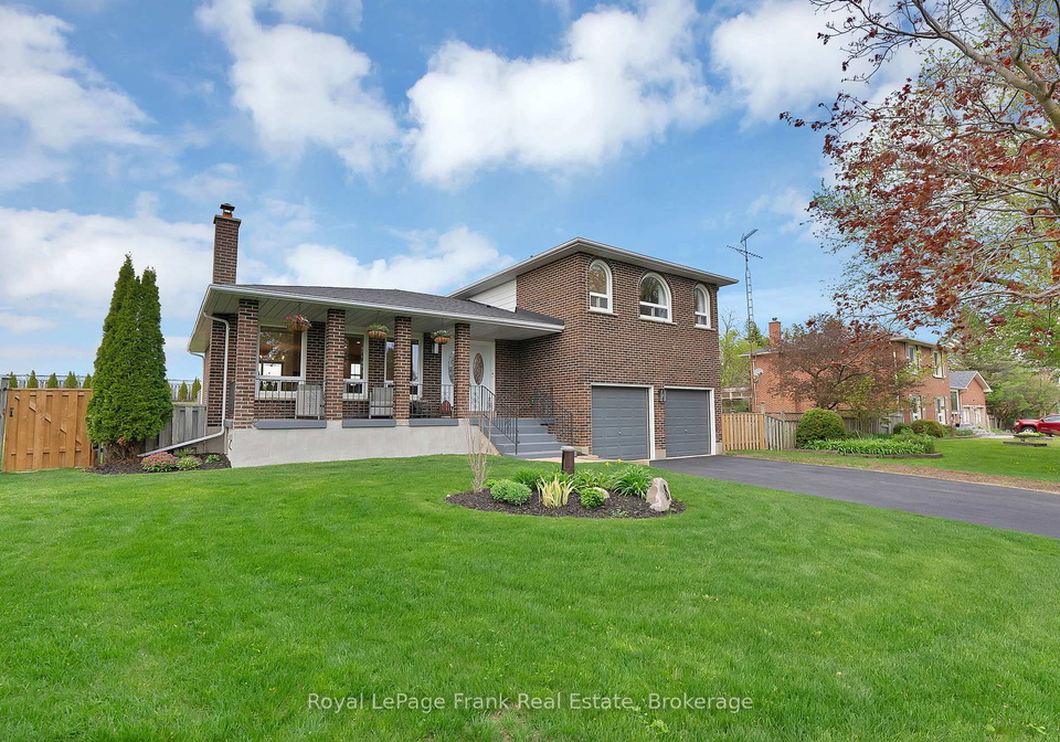 8-gamron-avenue-uxbridge-ontario-n13155530