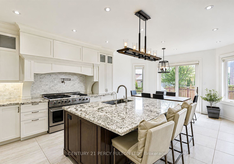 159-jefferson-forest-drive-richmond-hill-ontario-n13155918
