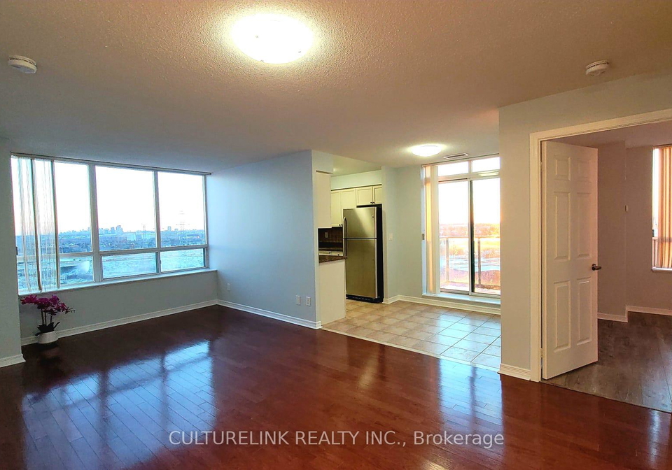 23-oneida-crescent-richmond-hill-ontario-n13156086