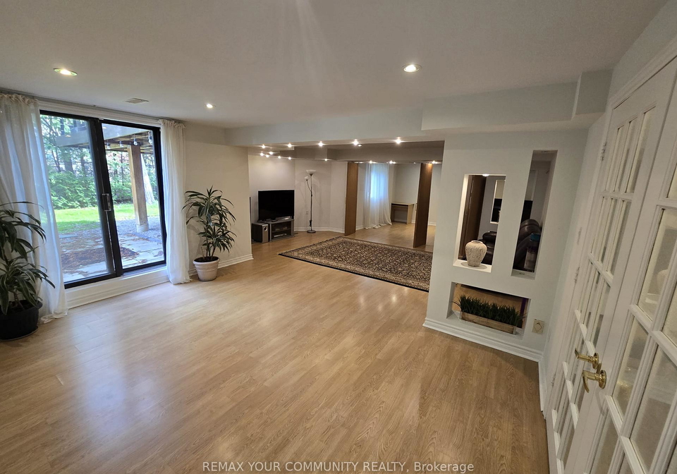 21-addison-street-richmond-hill-ontario-n13156114