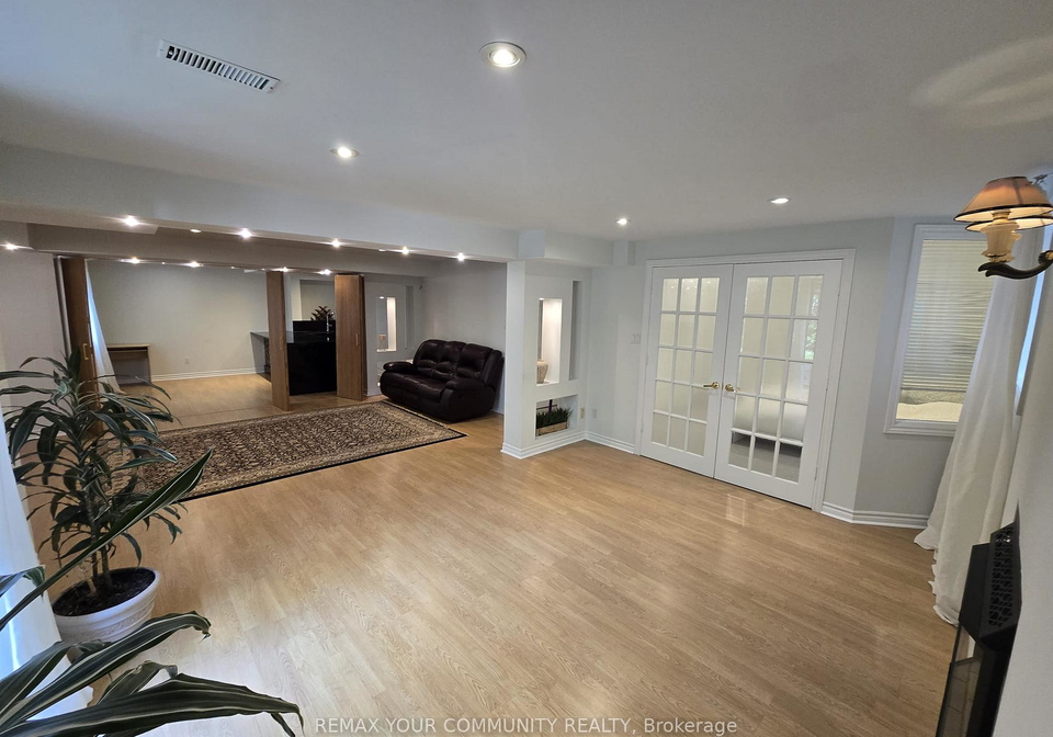 21-addison-street-richmond-hill-ontario-n13156114