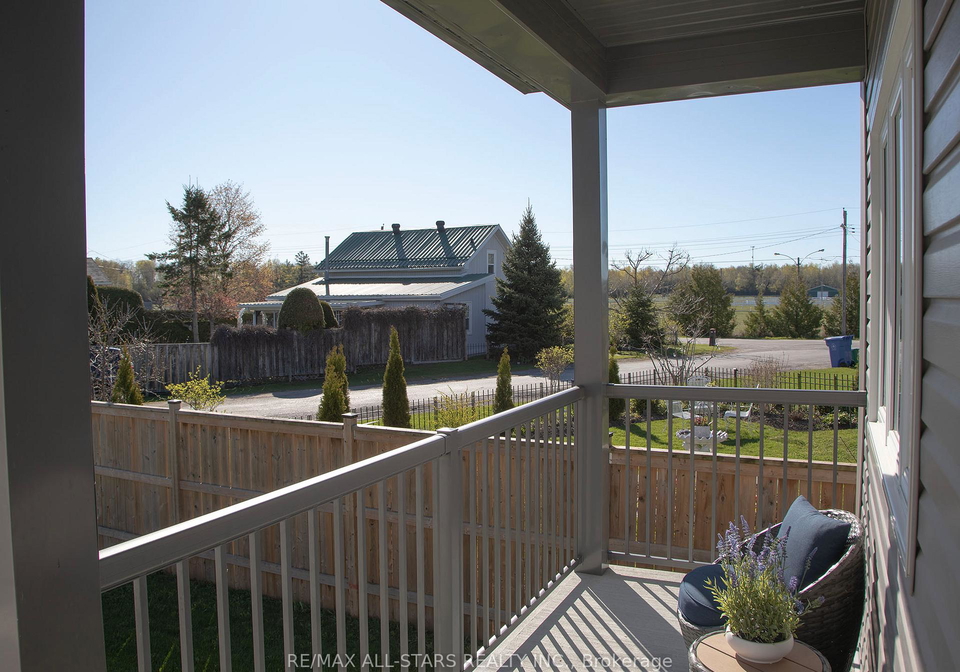 8-georgina-street-georgina-ontario-n13156144