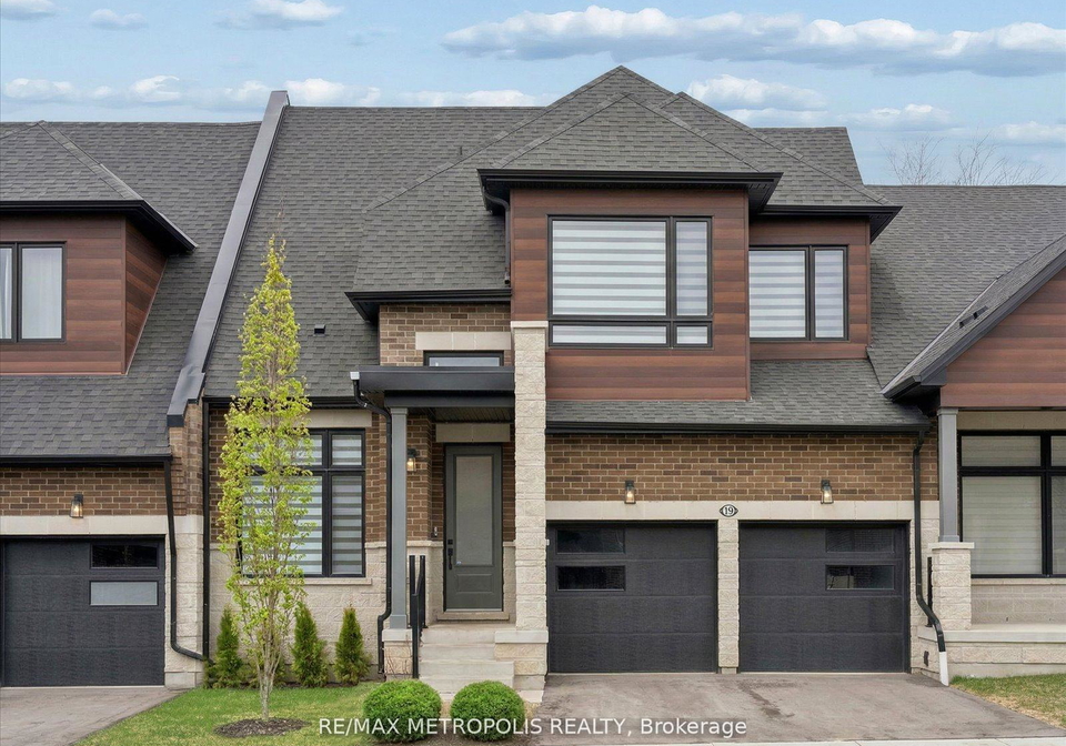 19-vern-robertson-gate-uxbridge-ontario-n13156682