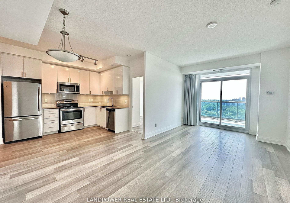 7167-yonge-street-markham-ontario-n13156728