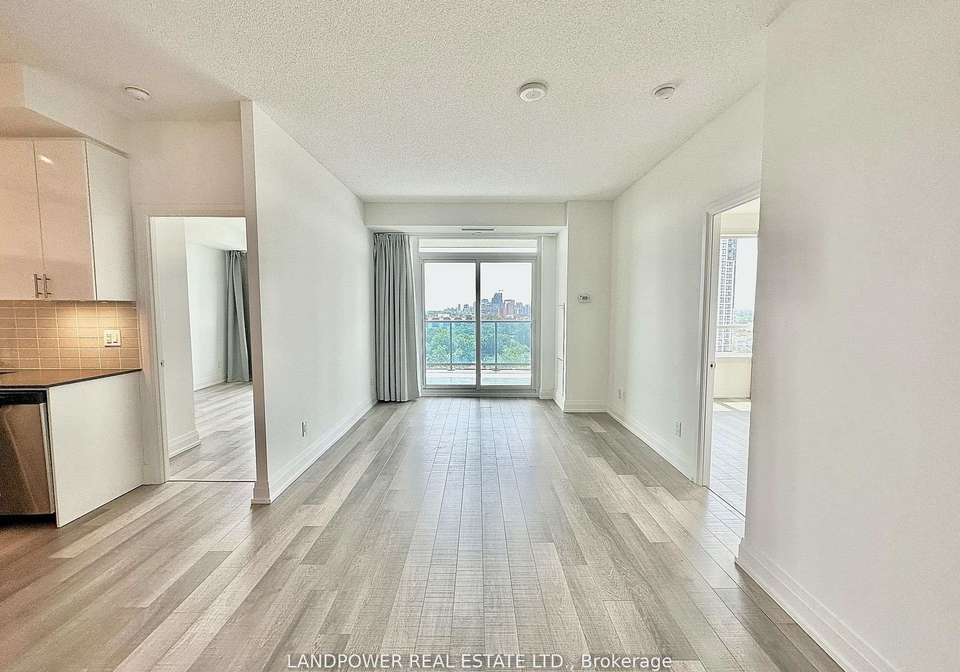 7167-yonge-street-markham-ontario-n13156728