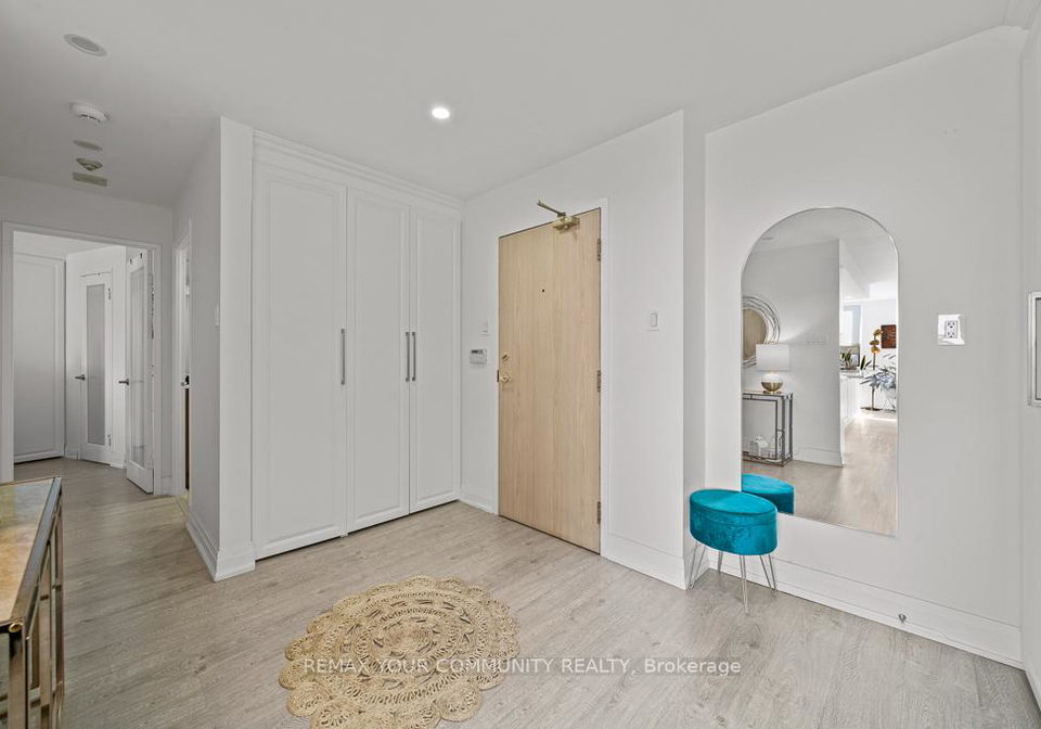 20-harding-boulevard-richmond-hill-ontario-n13157600