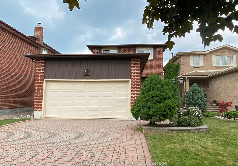 8-belvedere-crescent-richmond-hill-ontario-n13158096