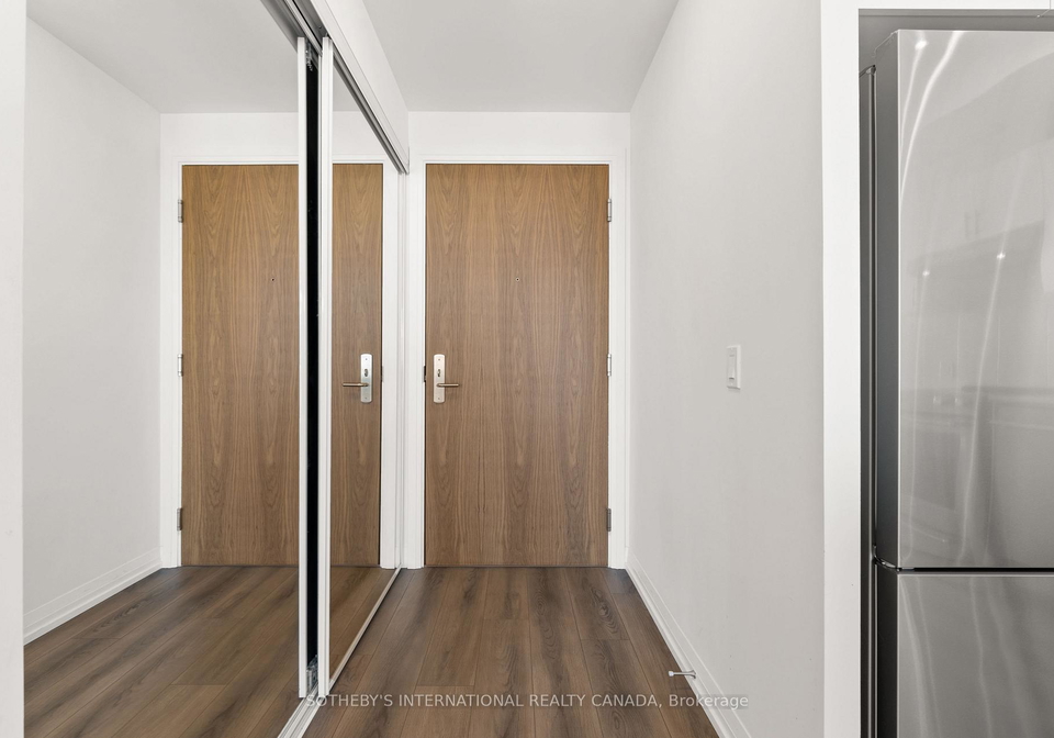 27-korda-gate-vaughan-ontario-n13158278