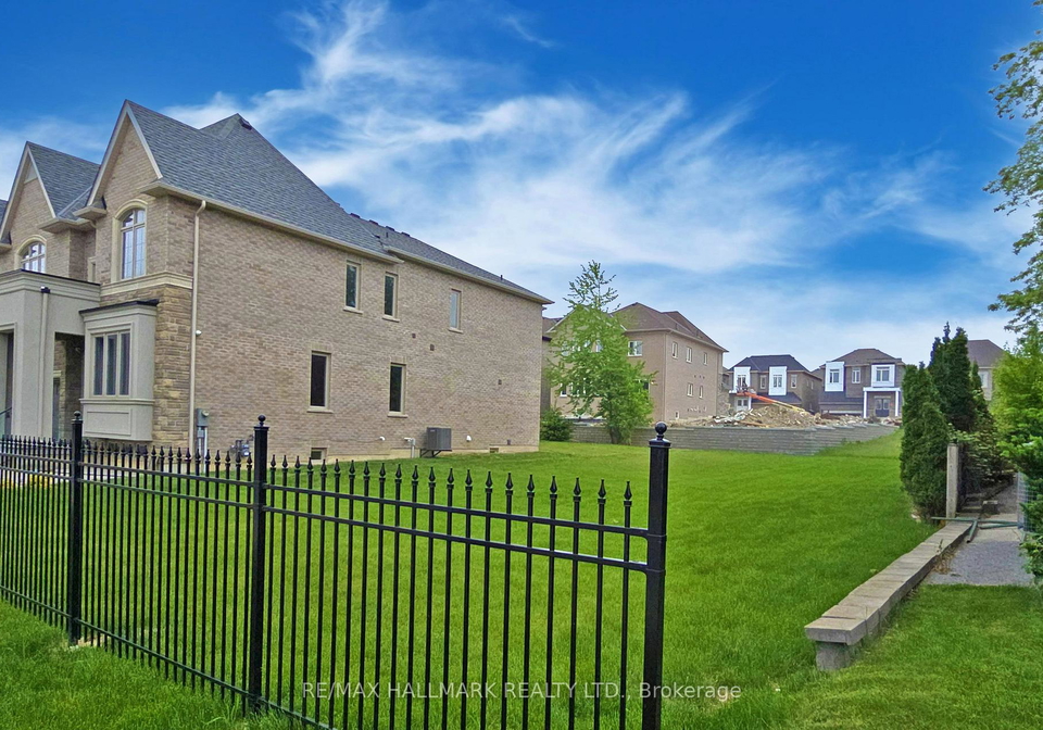 51a-puccini-drive-richmond-hill-ontario-n13158512