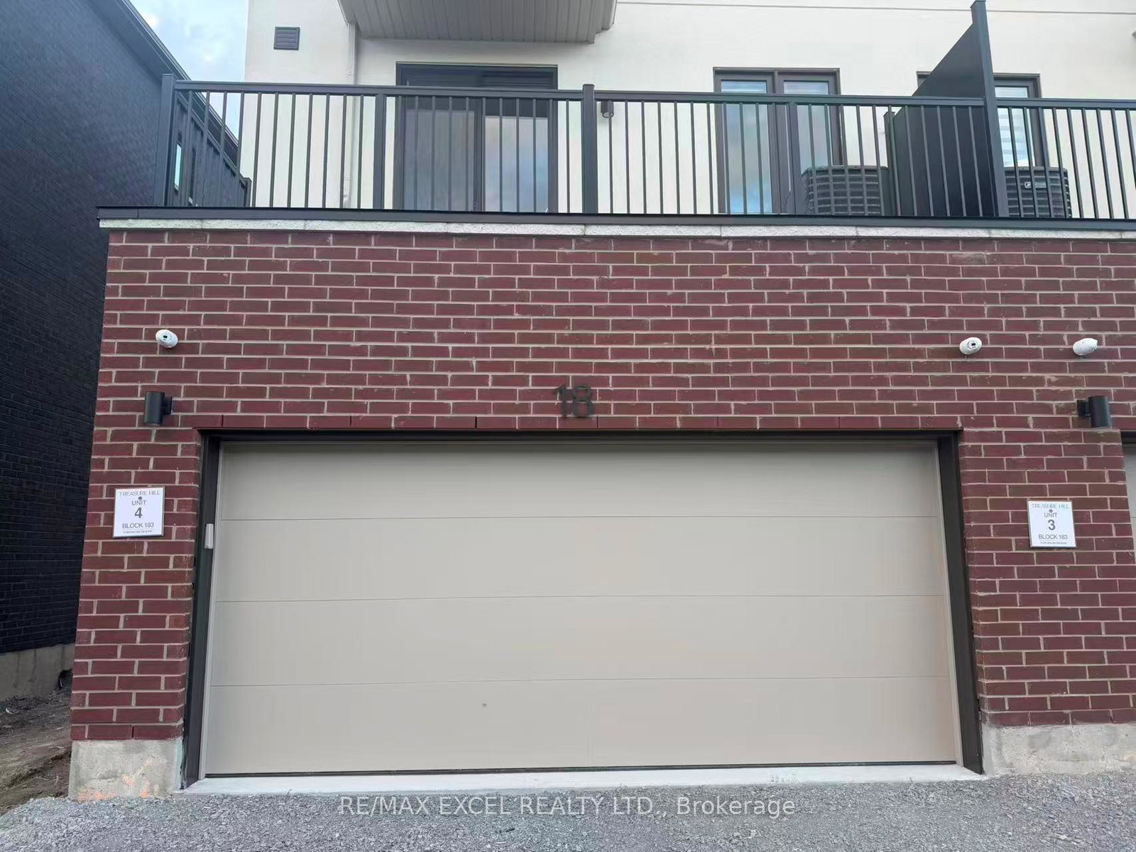 18-big-willow-crescent-richmond-hill-ontario-n13158546