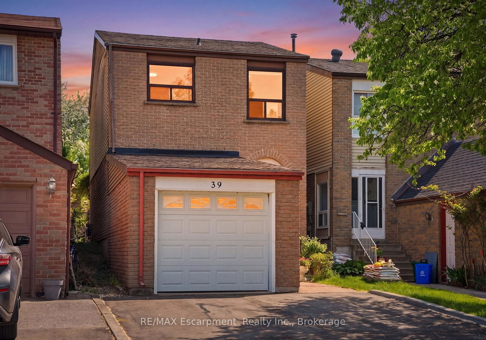 39-riviera-drive-vaughan-ontario-n13158718
