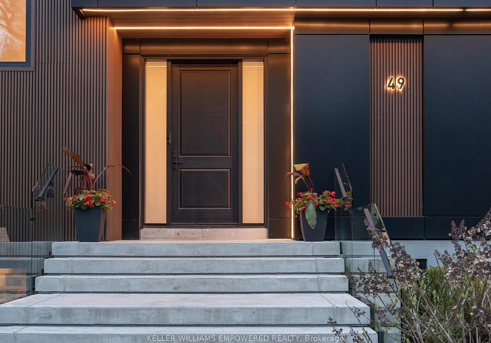 49-fergus-avenue-richmond-hill-ontario-n13159200