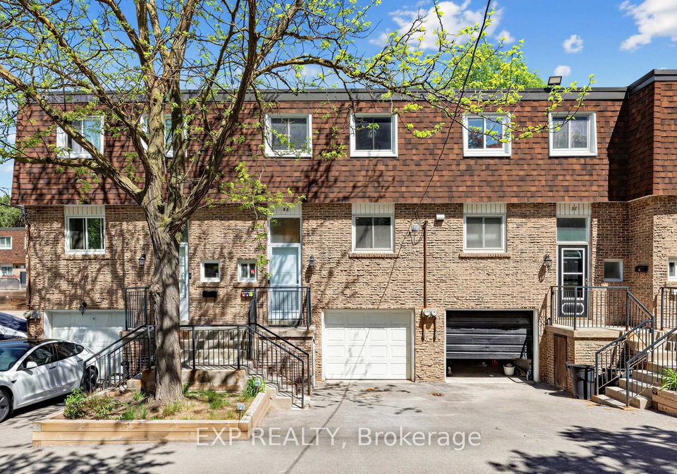 the-carriage-way-markham-ontario-n13159474