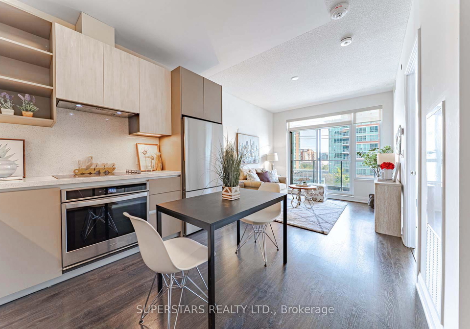 396-highway-7-e-richmond-hill-ontario-n13159640