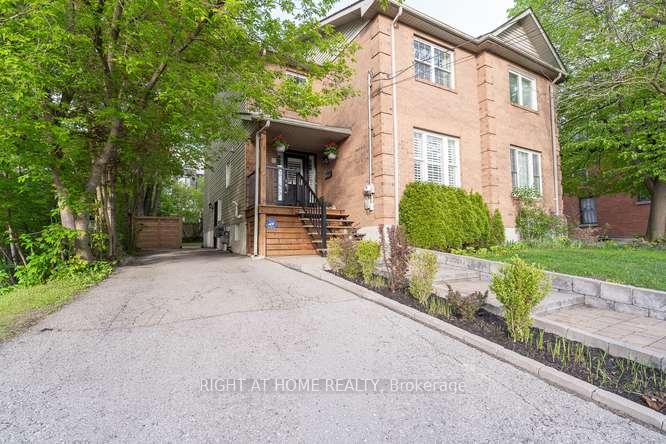 17-machell-avenue-n-aurora-ontario-n13159880
