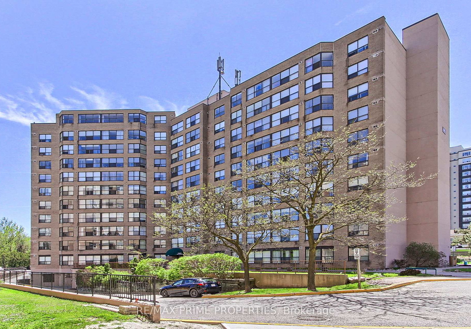 250-davis-drive-newmarket-ontario-n13160278