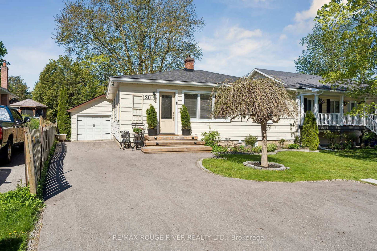 20-lorne-street-georgina-ontario-n13161152