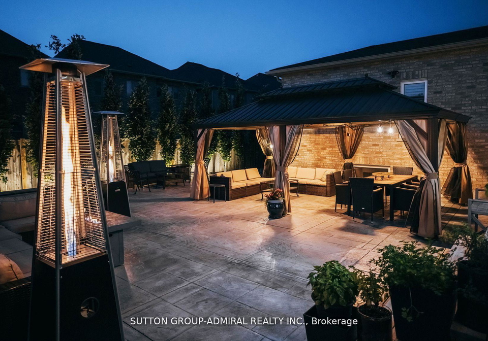 62-bond-crescent-richmond-hill-ontario-n13161432