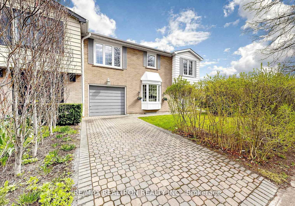 135-avenue-road-richmond-hill-ontario-n13162248