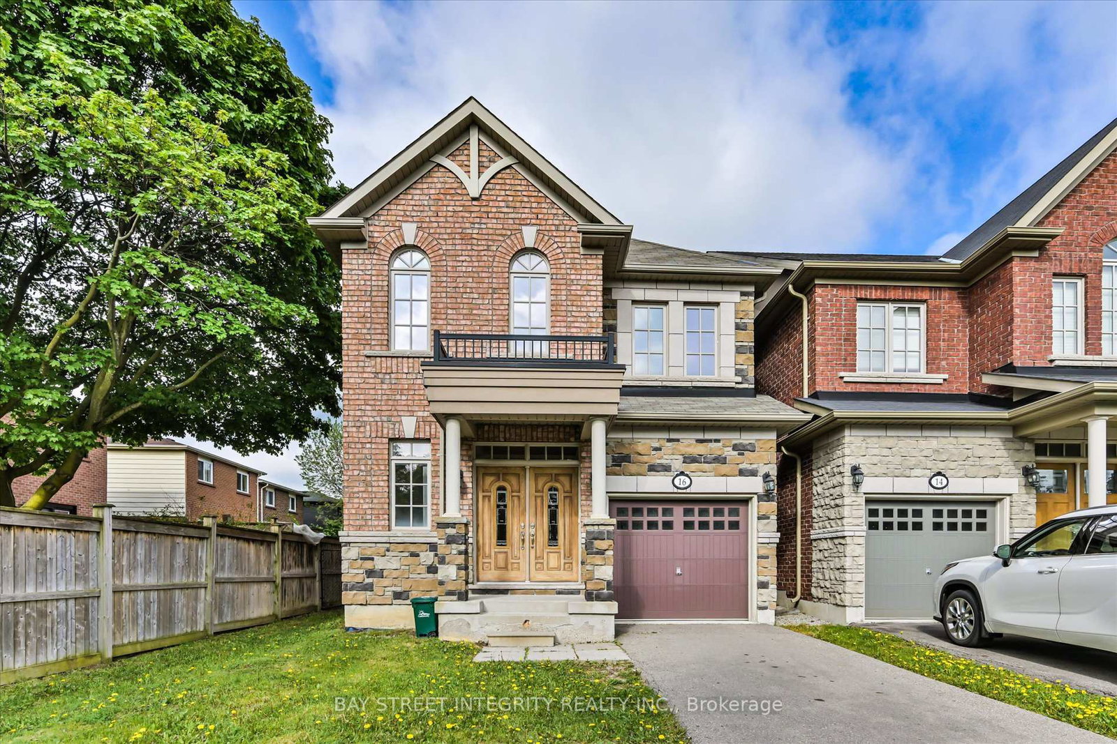 16-coventry-court-richmond-hill-ontario-n13162374