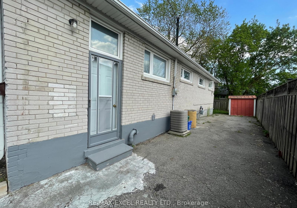 244-demaine-crescent-richmond-hill-ontario-n13162688