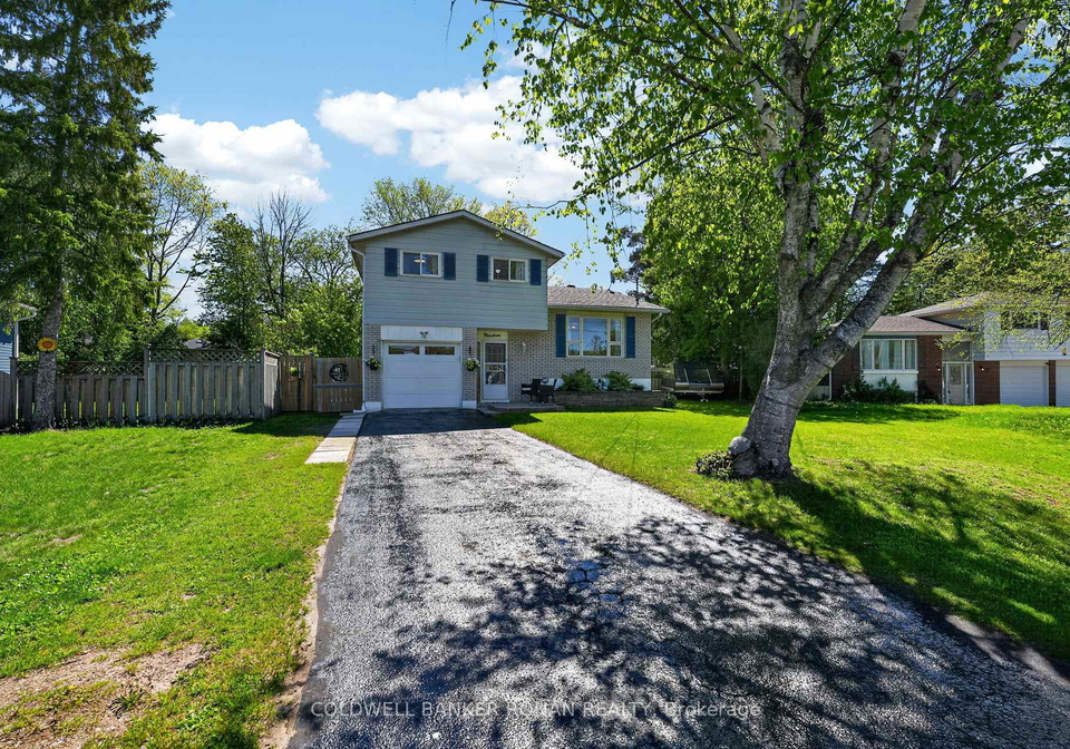 19-larkdale-crescent-essa-ontario-n13162960