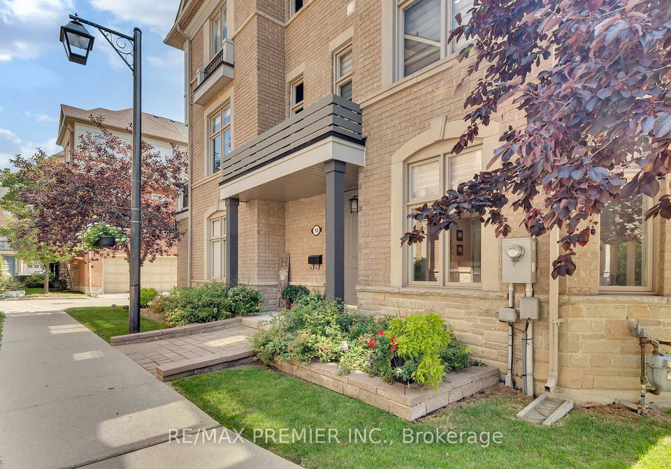 10-henry-peters-lane-vaughan-ontario-n13162966