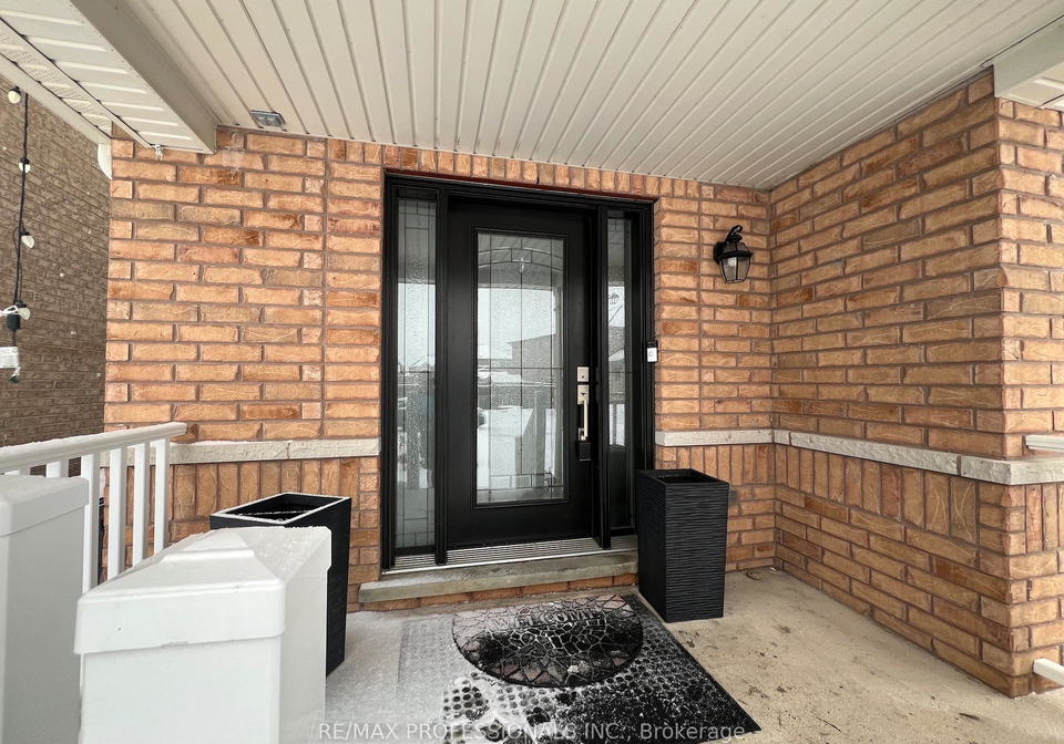 49-liberty-crescent-bradford-west-gwillimbury-ontario-n13163044