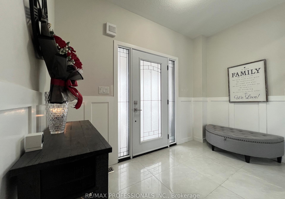 49-liberty-crescent-bradford-west-gwillimbury-ontario-n13163044