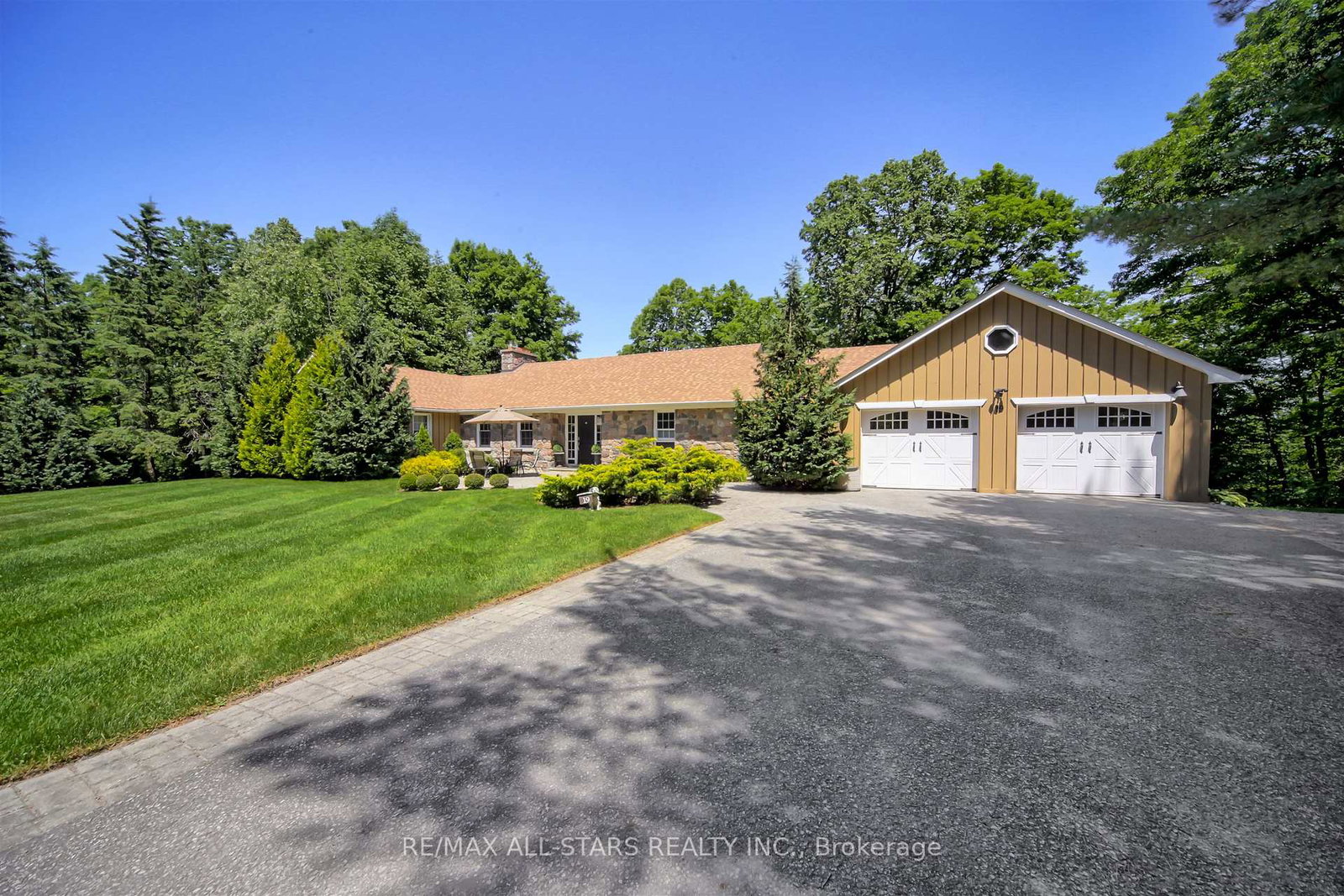 19-bristol-sands-crescent-uxbridge-ontario-n13163648