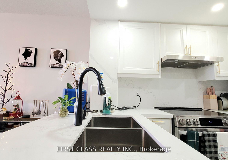 130-pond-drive-markham-ontario-n13163706