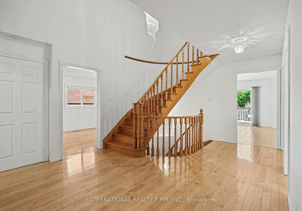 46-heath-street-richmond-hill-ontario-n13163762