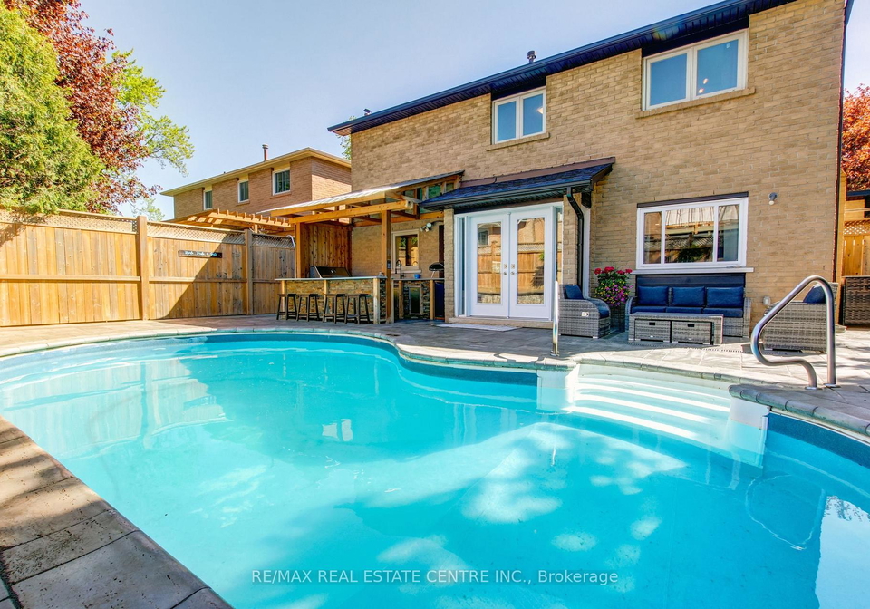 430-dover-crescent-newmarket-ontario-n13165186