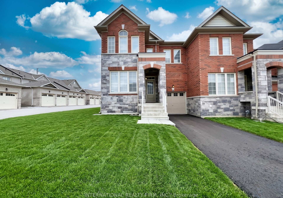 1-frederick-pearson-street-east-gwillimbury-ontario-n13165192